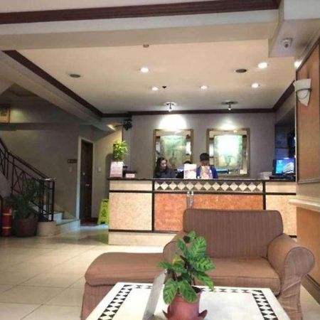 Hotel Veniz Baguio City Exterior photo