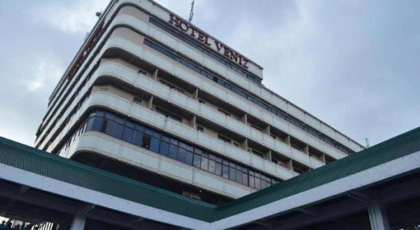 Hotel Veniz Baguio City Exterior photo