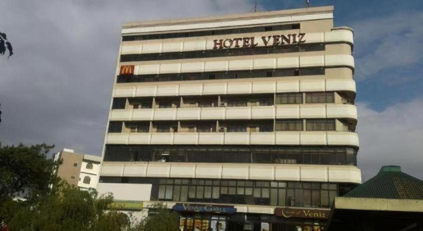 Hotel Veniz Baguio City Exterior photo